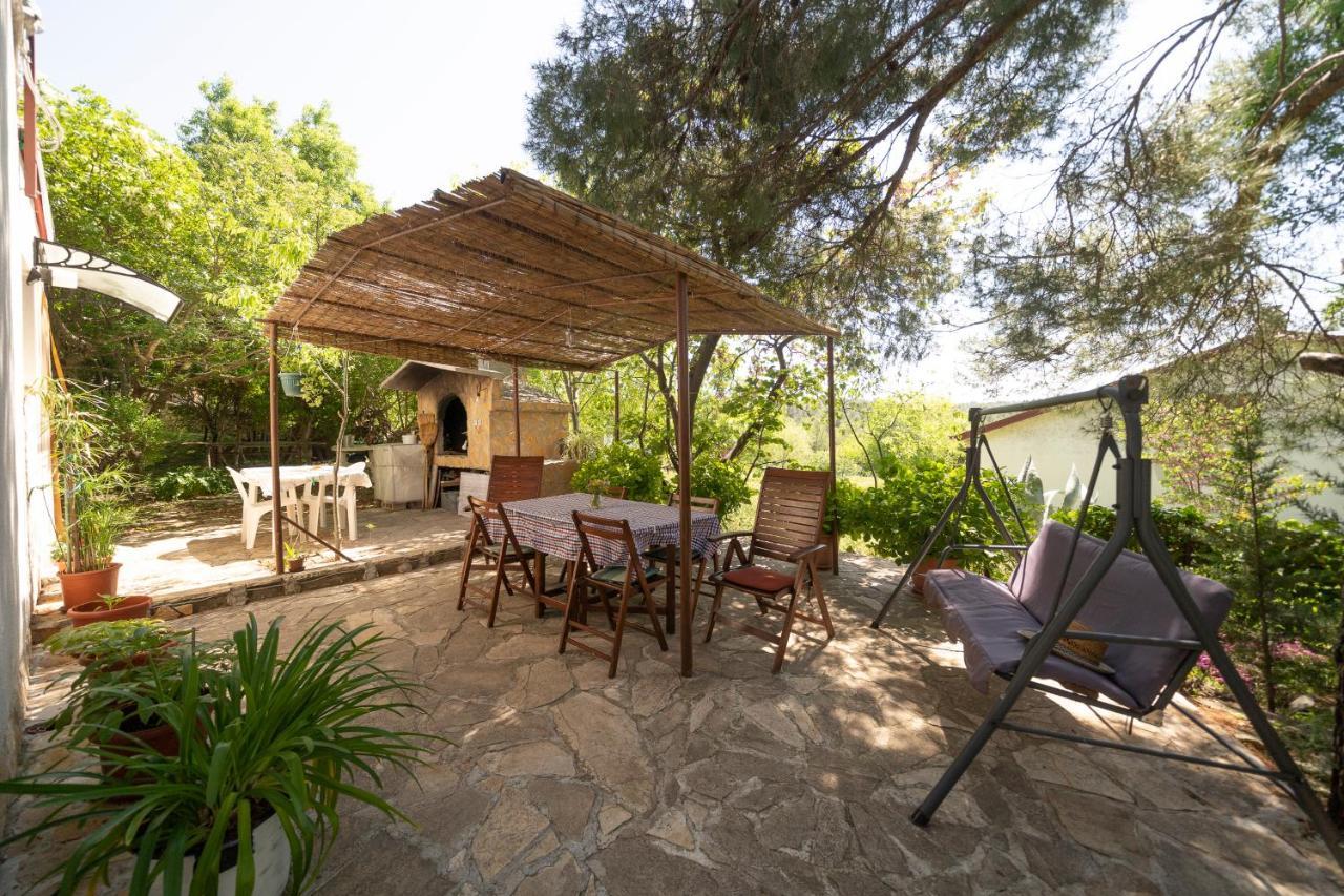 Apartman Ema Gornji Karin Esterno foto